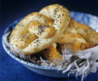 Recette bretzels salés au graines de pavot pour un apero dinatoire